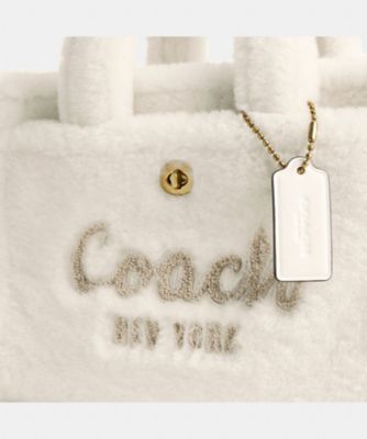 大人気ロゴ【COACH】カーゴトートバッグ 26 〈2WAY〉 COACH｜【公式】カーゴ トート バッグ 26 | Rakuten Fashion